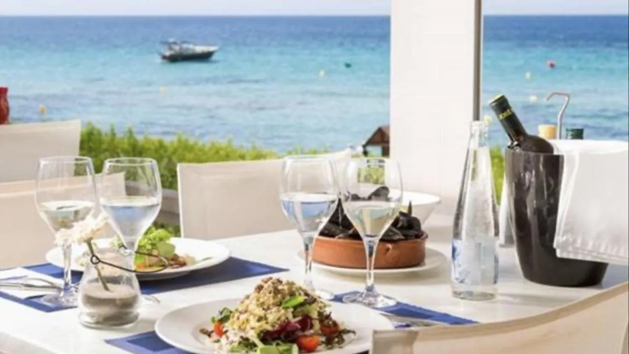 Mi Capricho 2F Beachfront- Apartment With Sea View - Costa Del Sol Sitio de Calahonda