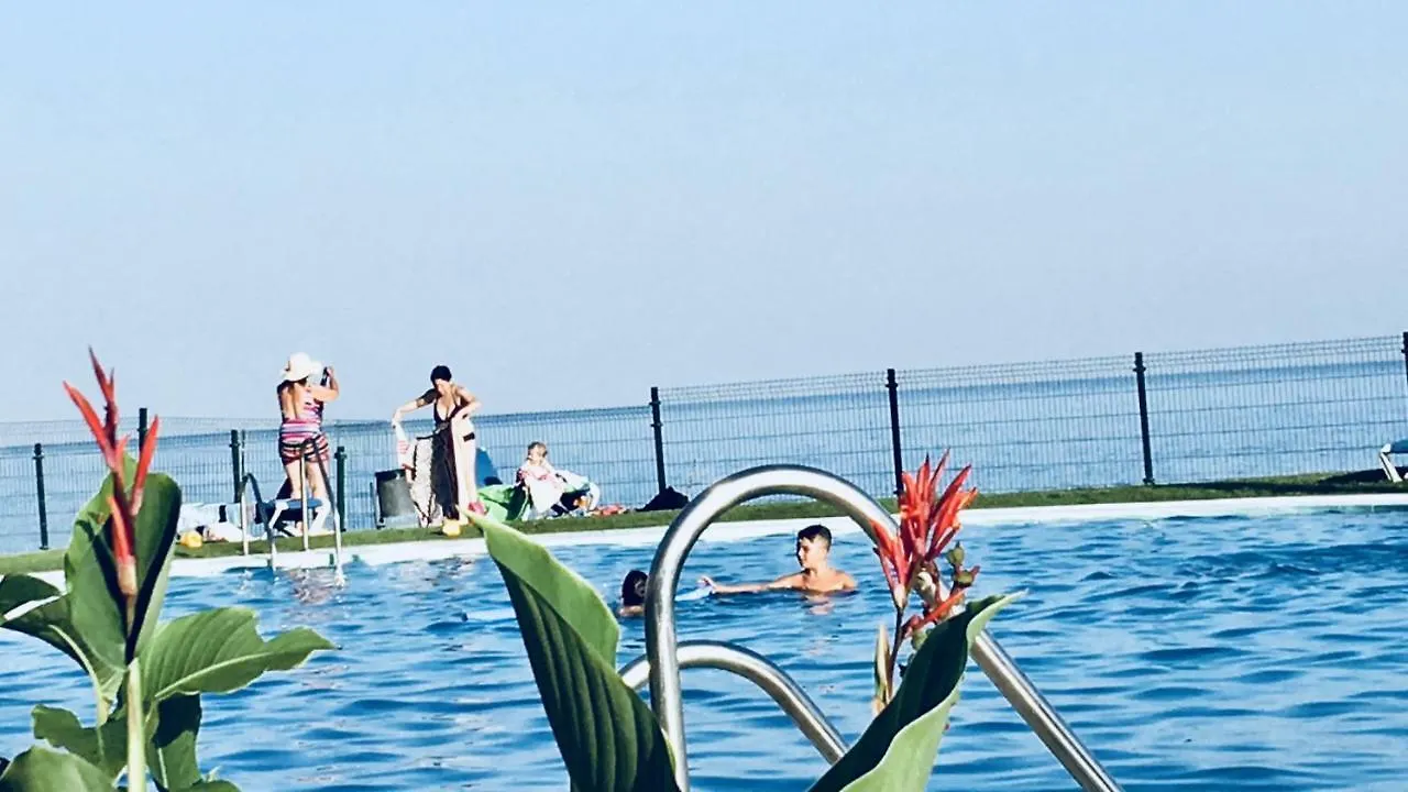 Mi Capricho 2F Beachfront- Apartment With Sea View - Costa Del Sol Sitio de Calahonda