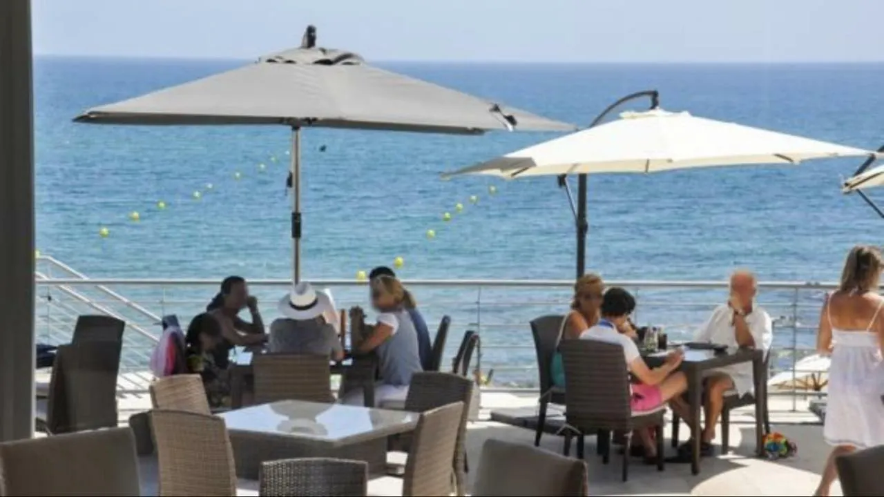 Mi Capricho 2F Beachfront- Apartment With Sea View - Costa Del Sol Sitio de Calahonda Spain